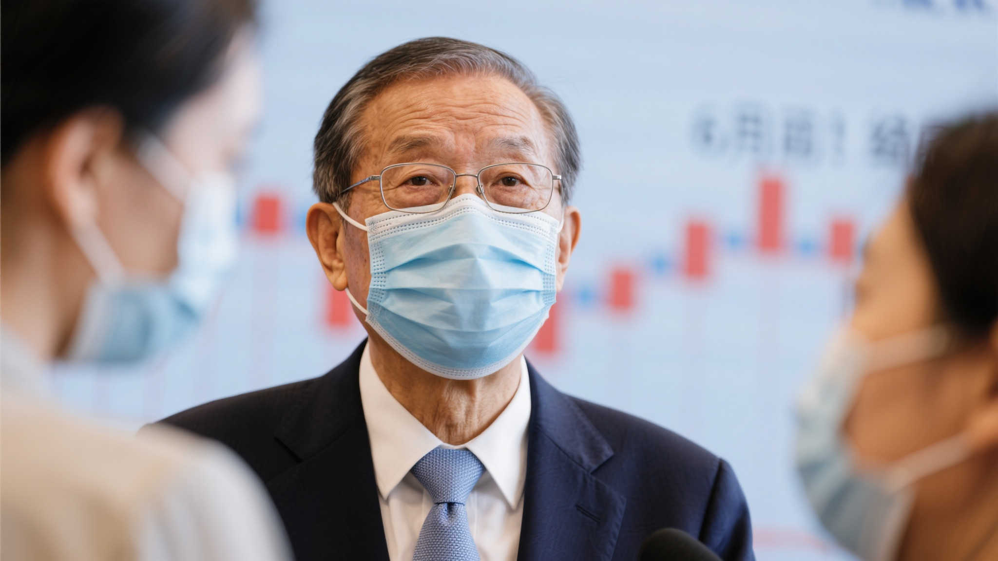 钟南山预测本轮新冠疫情将于6月底平息 钟南山预测本轮新冠疫情将于6月底平息